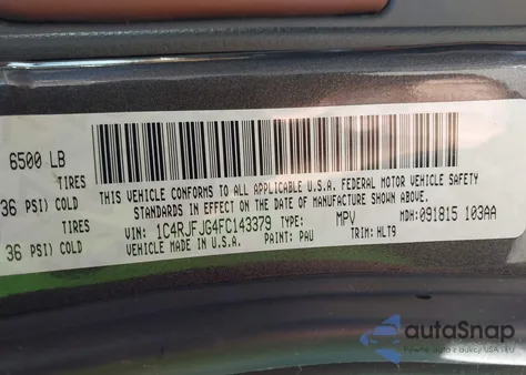 2015 Jeep Grand Cherokee Summit z USA, uszkodzony, nr VIN 1C4RJFJG4FC143379